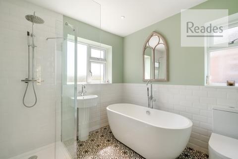 35 Blackbrook Avenue, Hawarden, Deeside, CH5 3HJ