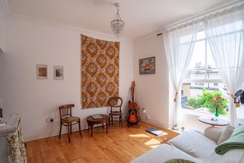 Flat 2, 58 Richmond Road, Montpelier, Bristol, BS6 5EW