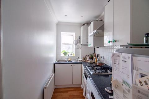 Flat 2, 58 Richmond Road, Montpelier, Bristol, BS6 5EW
