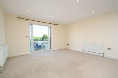 1 bedroom apartment to rent, Regents Place, Walton-On-Thames