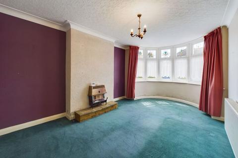 21 Caversham Avenue, Cheam, Sutton, SM3 9AQ