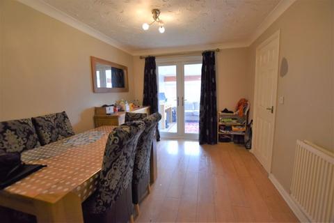 4 bedroom terraced house for sale, Kendall Place, Medbourne, Milton Keynes