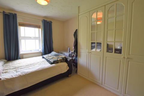 24 Kendall Place, Medbourne, Milton Keynes, MK5 6LR
