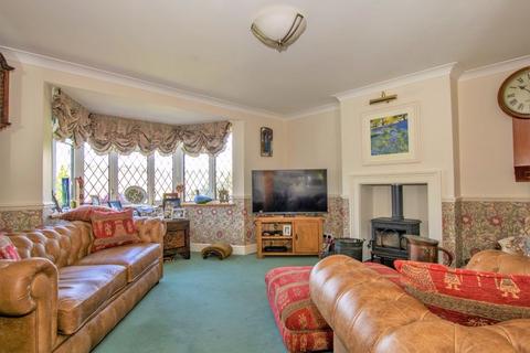 15 Wontford Road, Purley, CR8 4BE