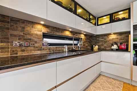 114 Belmont Rise, Cheam, Sutton, SM2 6EE