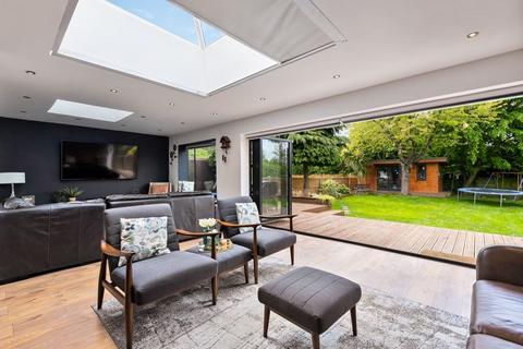 114 Belmont Rise, Cheam, Sutton, SM2 6EE