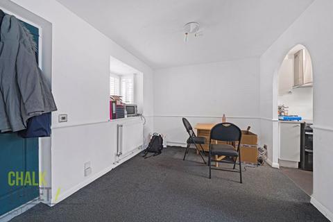 1 bedroom end of terrace house for sale - Guardian Close, Hornchurch, RM11