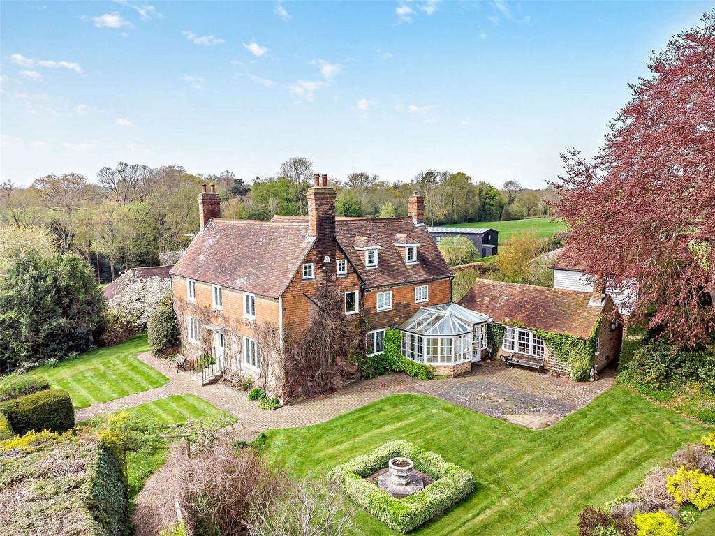 Fairmans Lane, Brenchley, Tonbridge, Kent 5 bed detached house - £2,650,000