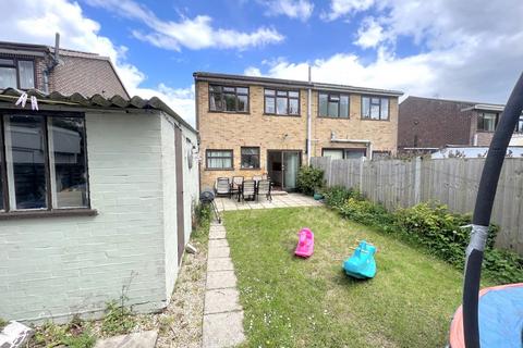 38 Goliath Road, Poole, BH15 4NS