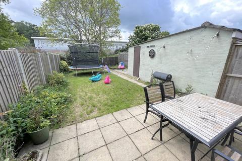 38 Goliath Road, Poole, BH15 4NS
