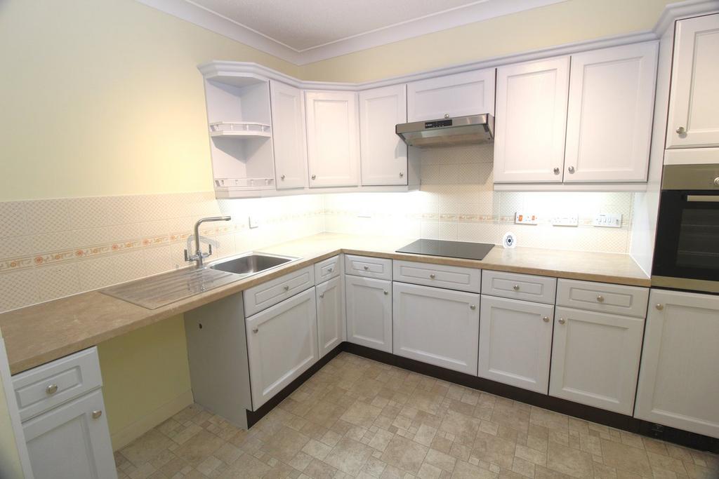 7 Harrison Court kitchen main