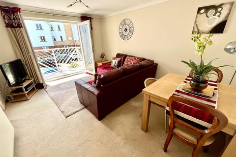 2 bedroom apartment for sale, Cypher House, Marina, Swansea