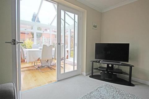 38 Downlands, Stevenage, SG2 7BH