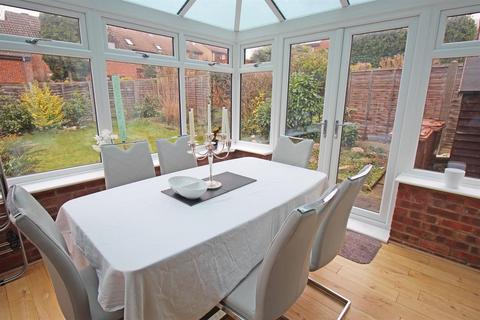 38 Downlands, Stevenage, SG2 7BH