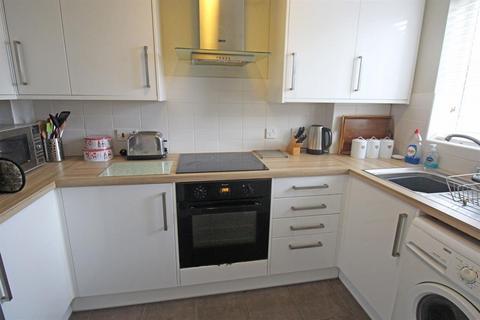 38 Downlands, Stevenage, SG2 7BH