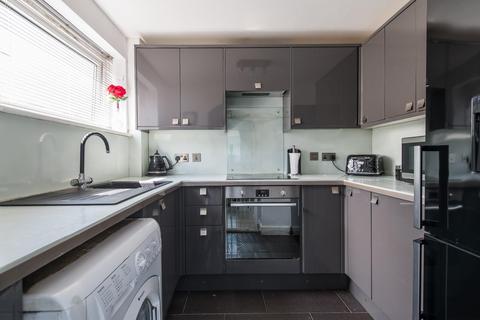 2 Beult Road, Dartford, DA1 4PH