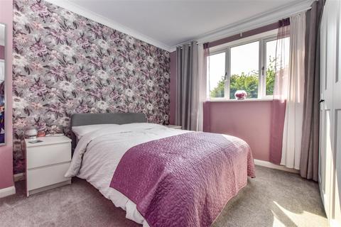 14 Buttfield Road, Hessle, HU13 0AS