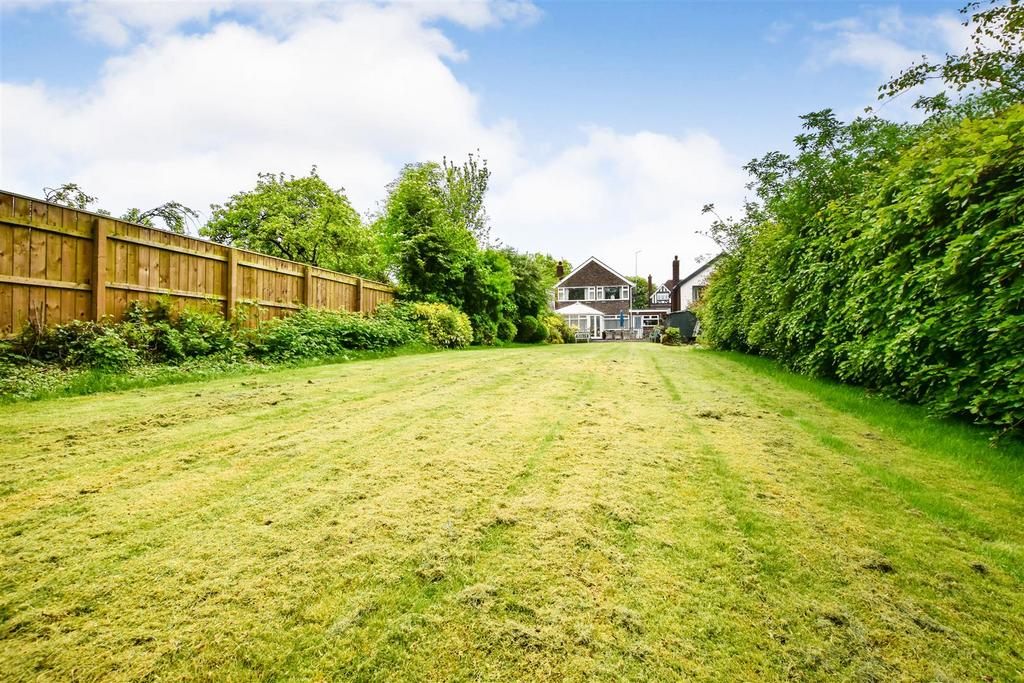 Davenport Avenue, Hessle 4 bed detached house for sale £375,000