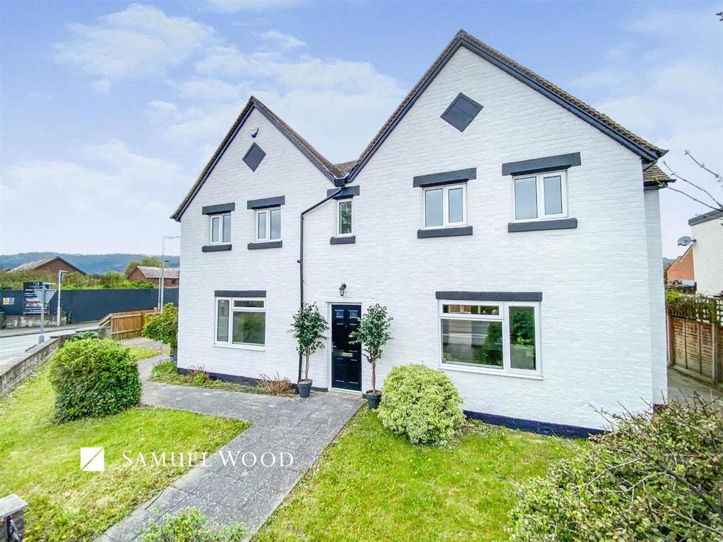 Shrewsbury Road, Craven Arms 5 bed detached house for sale £435,000