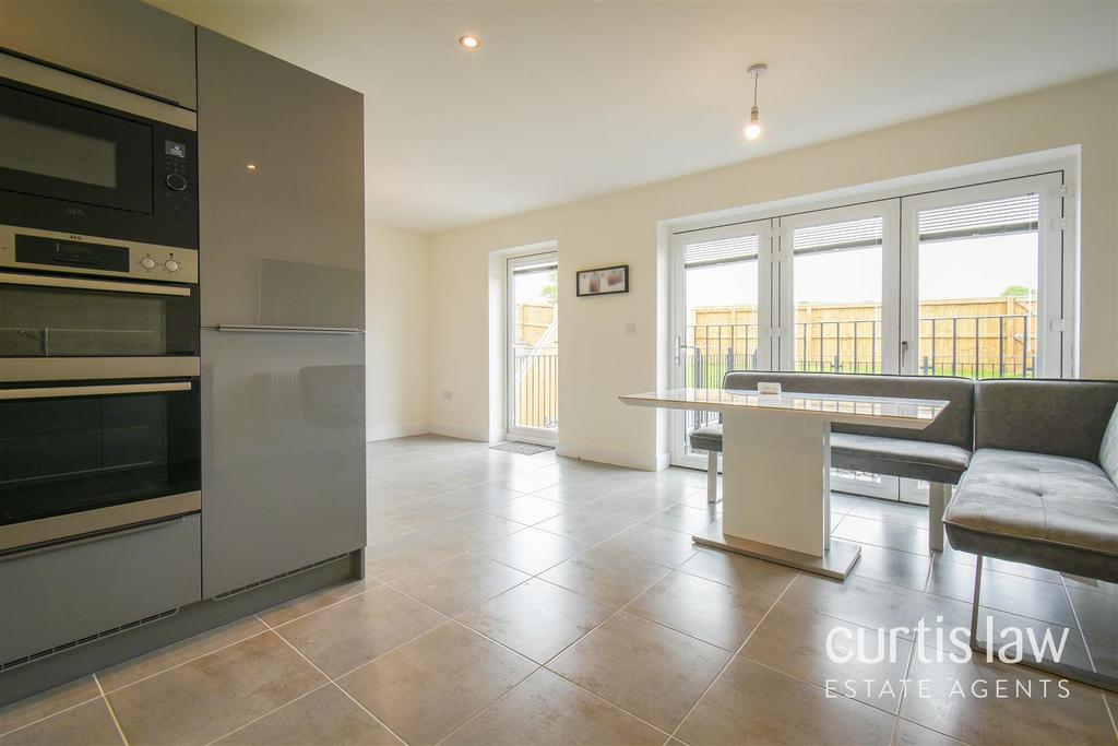 Kitchen/ Diner