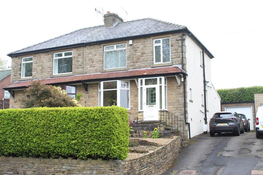 Broadbottom Road, Mottram, Hyde 3 bed semidetached house for sale £300,000