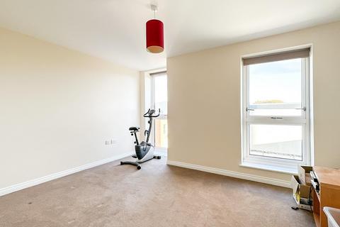 117 Paxton Drive, Bristol, BS3 2BN