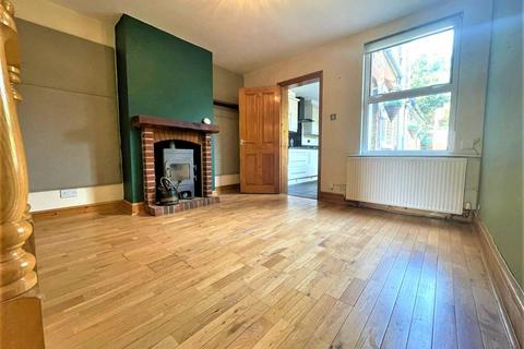 18 Riverside Road, Burnham-on-crouch, CM0 8JY