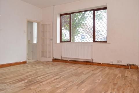 27 Green Lane, Oldham, OL8 3AY