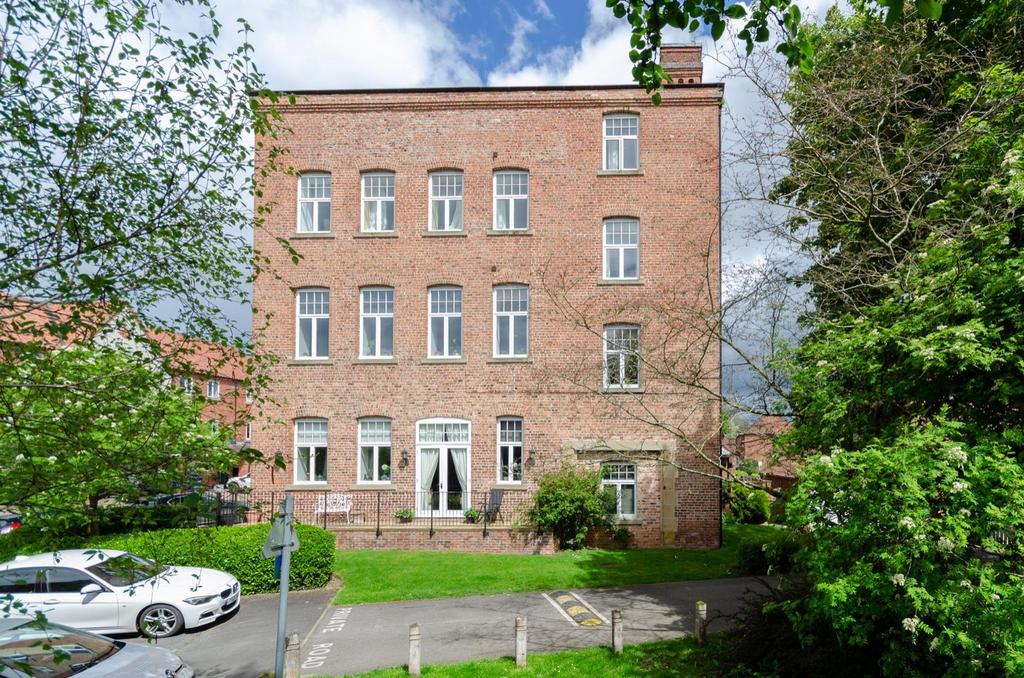 The Old Laundry Tower, Waterside, Boroughbridge 4 bed apartment for