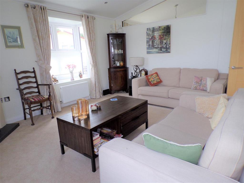 Lower Lodge Park, Rugeley Road, Armitage, Rugeley 3 bed property £200,000