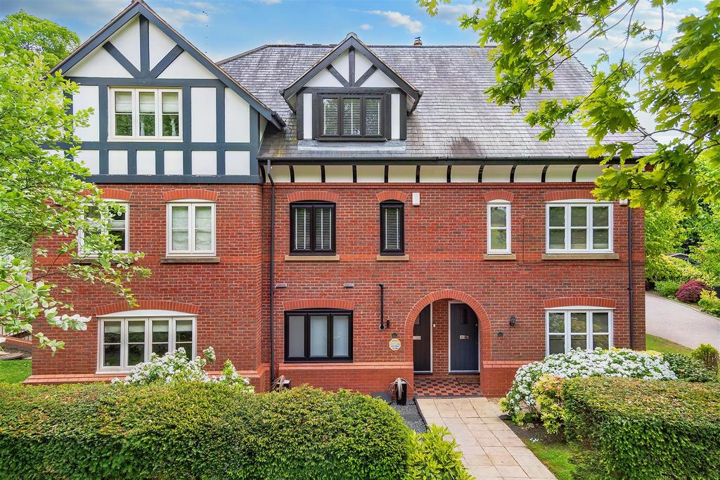 Stanhope Road, Bowdon, Altrincham 4 bed semidetached house for sale