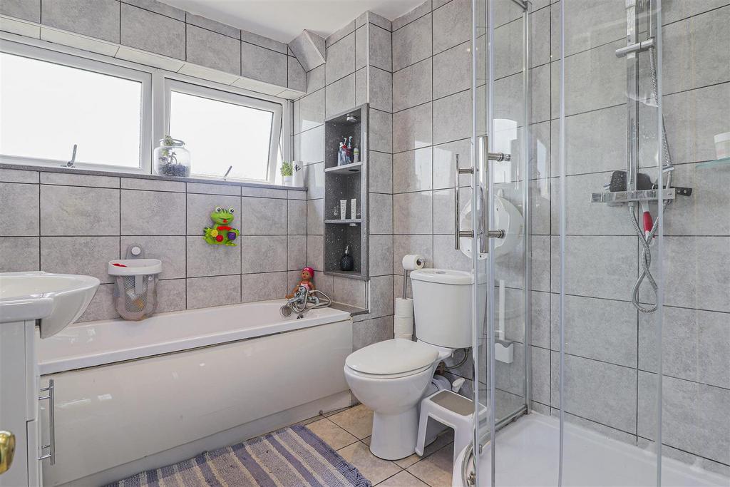 Family bathroom