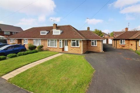 2 Kendal Close, Aylesbury, HP21 7HR