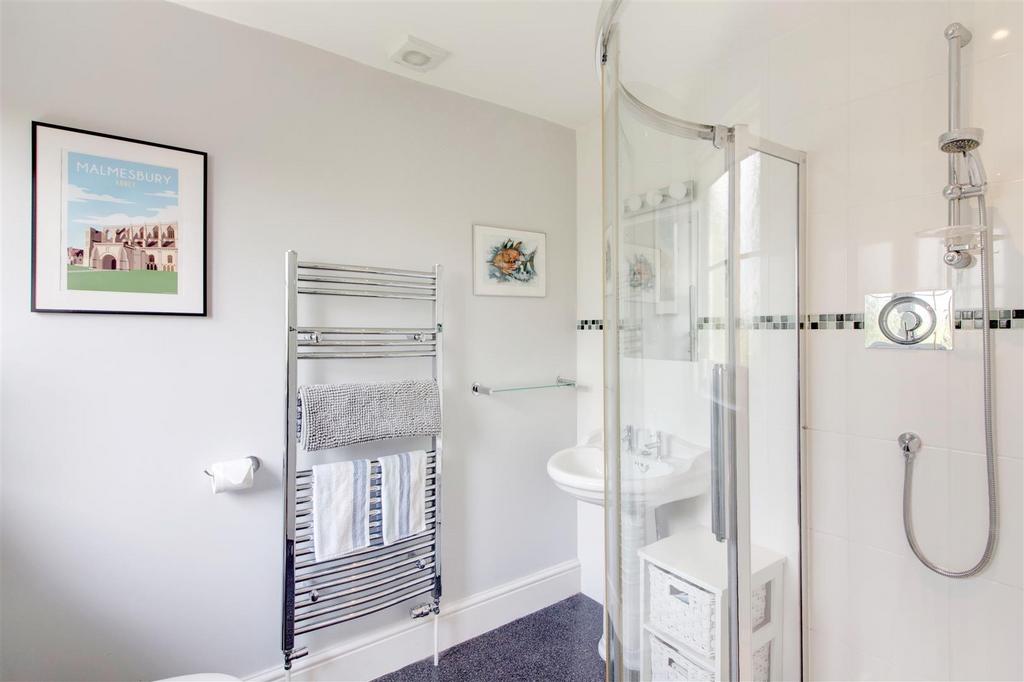 En-suite shower room