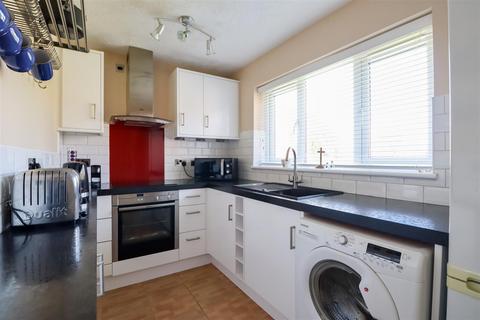 22 Bignor Close, Horsham, RH12 5JQ