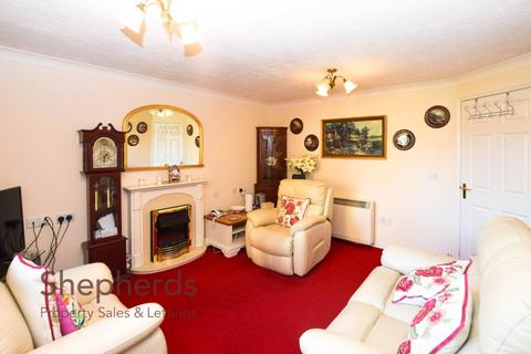 1 bedroom retirement property for sale, High Street, Cheshunt EN8