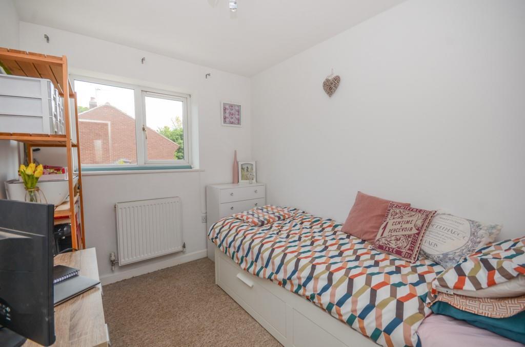 Bedroom 3.jpg