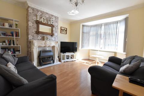 8 Abbots Road, Scunthorpe, DN17 1JF