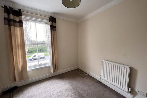 2 bedroom flat for sale - Birmingham Road, Hagley, Stourbridge