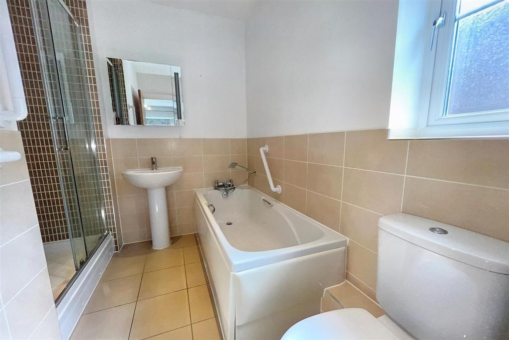Ensuite.jpg