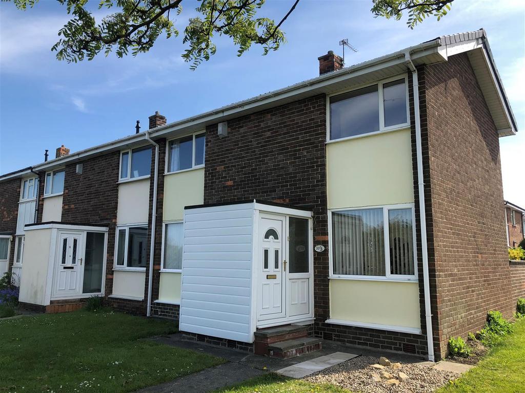 Wheatridge, Seaton Delaval 2 bed end of terrace house £640 pcm (£148 pw)