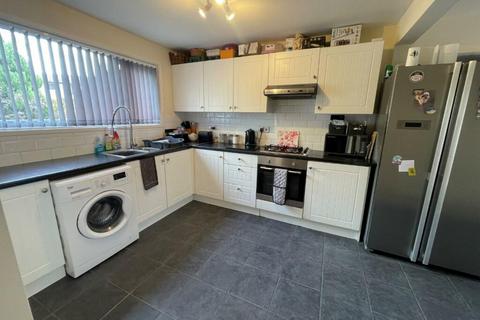 21 Barnhill Square, Northampton, NN3 5BB