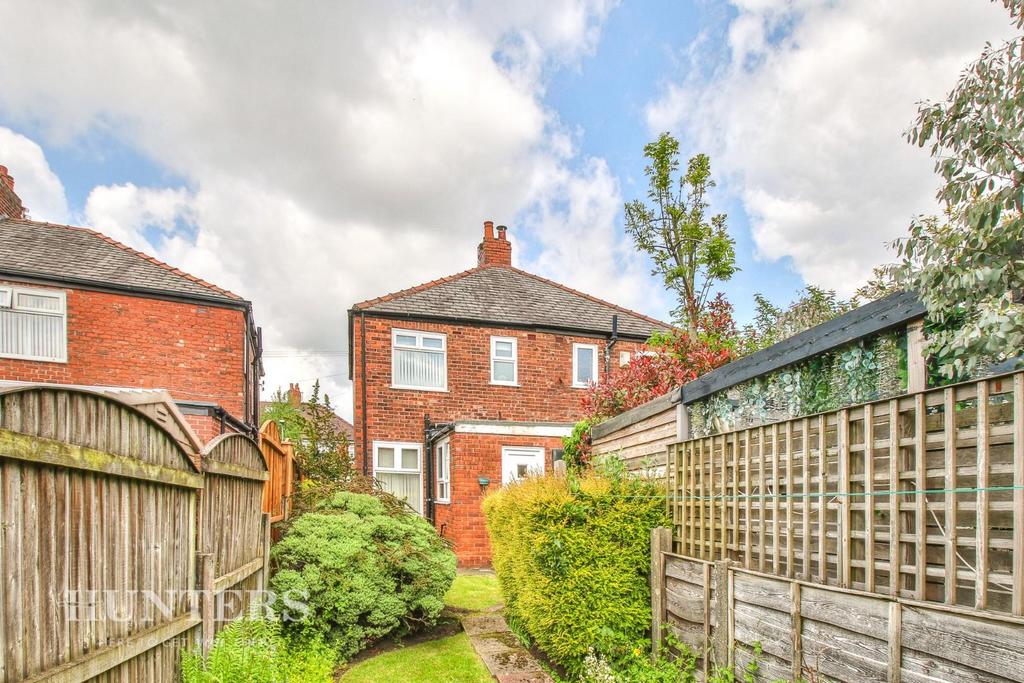 22 Highfield Drive (19).jpg