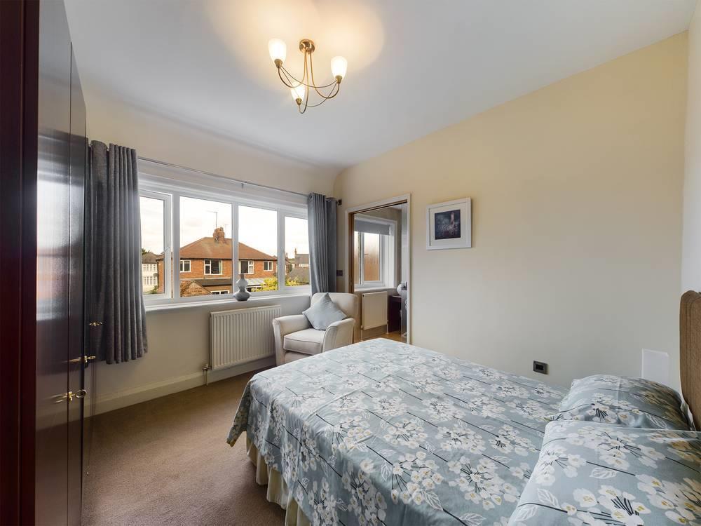 Bedroom: