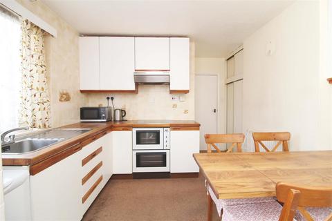 28 Western Road, Sutton, SM1 2TE