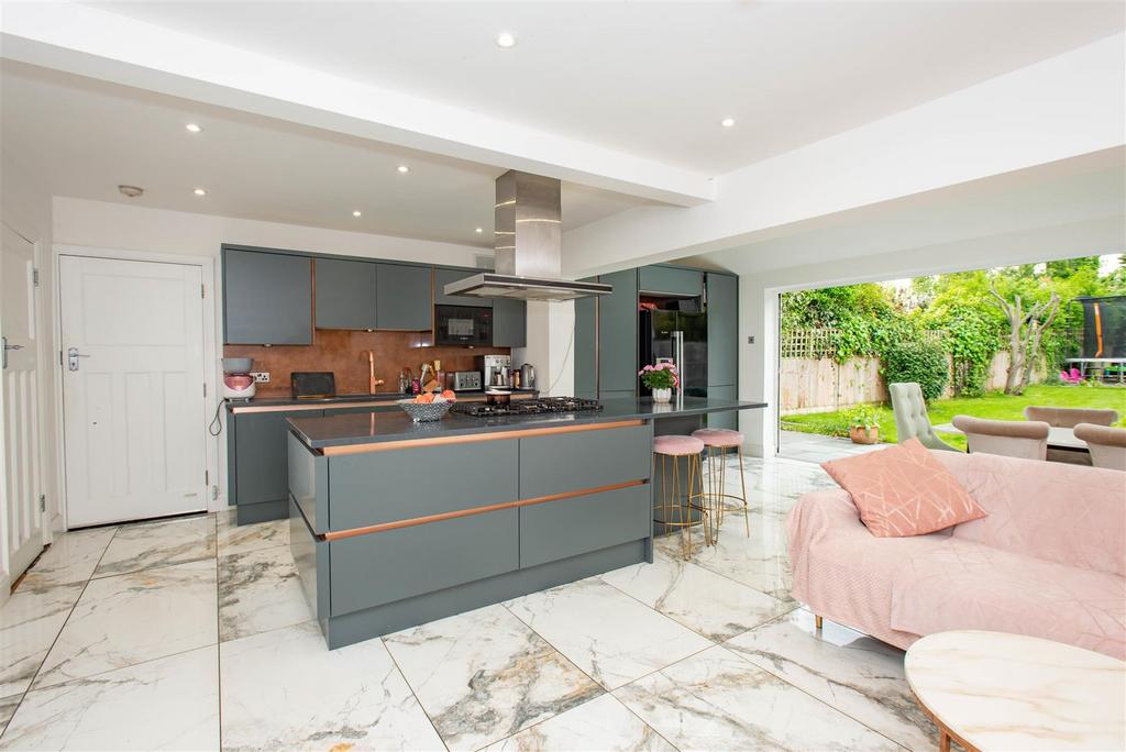 Property For Sale Tudor Way Petts Wood at Valarie Sanders blog