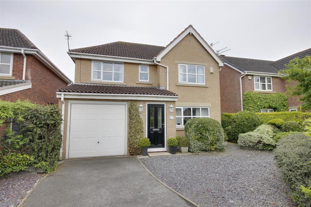 Cavendish Park, Brough 4 bed detached house for sale £310,000