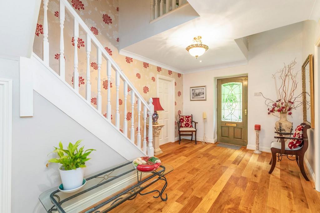 Stepping Stones, East Morton, Keighley 5 bed detached house for sale