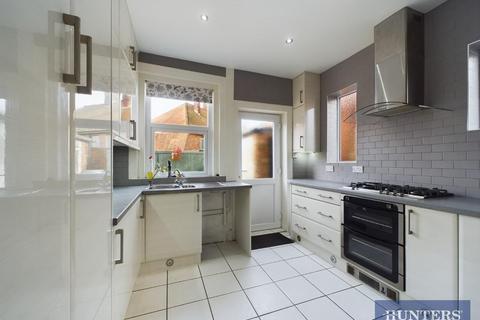 3 bedroom detached house for sale, St. James Road, Bridlington