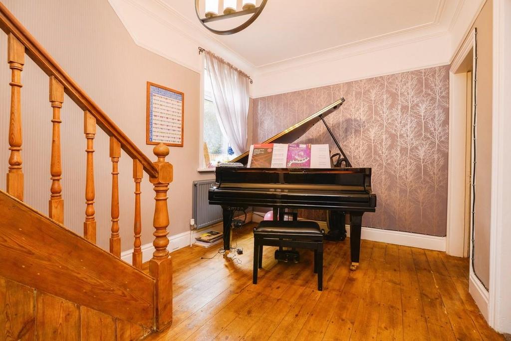 Stepney Road, Scarborough 3 bed house for sale £280,000